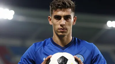 Hoffenheim machte ein vier Millionen Euro Winterangebot für den VfB Stuttgart-Talent Mirza Catovic, aber er hat sich nun...