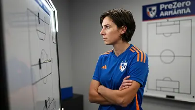 Maximiliane Rall erzielte zwei Tore, um VfB Stuttgart im ersten Bundesliga-Spiel der Saison gegen TSG Hoffenheim mit 2:1...